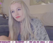 talulaa is a 99 year old female webcam sex model.