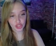 sara_gis is a 23 year old female webcam sex model.