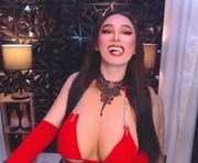 hotevatrans is a  year old shemale webcam sex model.
