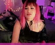 beethmanning_ is a 22 year old female webcam sex model.