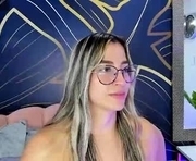 issabela_23 is a 23 year old female webcam sex model.