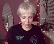 your_hot_ex is a 24 year old female webcam sex model.