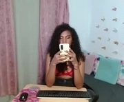 bonieth_so1 is a 21 year old female webcam sex model.