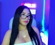 naomistill2 is a 33 year old female webcam sex model.