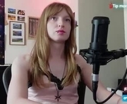 rosiethespooky is a  year old shemale webcam sex model.