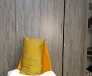 gulpess is a 24 year old female webcam sex model.