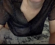 alexis9201 is a 18 year old female webcam sex model.