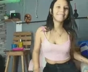 amara_roll01 is a  year old female webcam sex model.