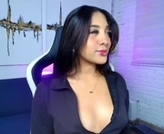ary_hanna is a 21 year old female webcam sex model.
