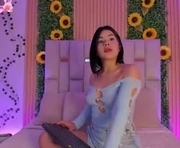 jade_nm is a 23 year old female webcam sex model.