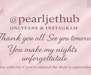 pearljethub is a 18 year old couple webcam sex model.