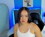 laureanna_ is a  year old female webcam sex model.