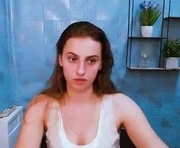 mariatess_ is a 21 year old female webcam sex model.