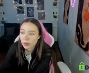 black_jenny is a 18 year old female webcam sex model.