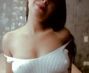 ameli_porter2 is a 22 year old female webcam sex model.