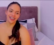 naomipalmer_ is a  year old female webcam sex model.