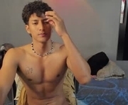 ivano_jones is a 18 year old male webcam sex model.
