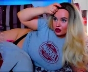alexalavibes is a 28 year old female webcam sex model.
