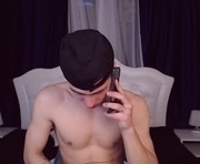 frank_mooree is a 20 year old male webcam sex model.