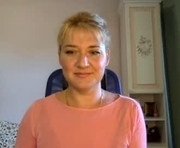 elviraforyou is a 41 year old female webcam sex model.