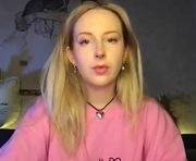 lierie is a 21 year old female webcam sex model.