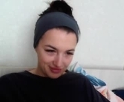 elisa_dove208 is a  year old female webcam sex model.