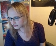 savanah_banana is a 39 year old shemale webcam sex model.