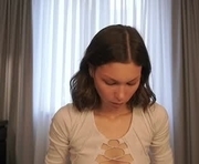 sexycutegirs is a 19 year old female webcam sex model.