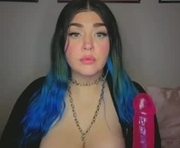 francesca22290 is a 99 year old female webcam sex model.