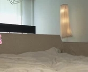 maryspance is a 18 year old female webcam sex model.