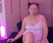 leyla_smithh is a 41 year old female webcam sex model.