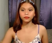 dahlia_vivienne is a 22 year old female webcam sex model.