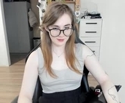 pureheartt is a 22 year old female webcam sex model.