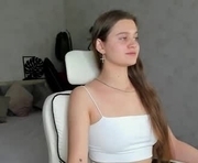 renesmy_black is a 19 year old female webcam sex model.