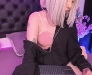 sarastorm666 is a 25 year old female webcam sex model.