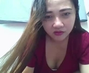 wildpinay26 is a  year old female webcam sex model.