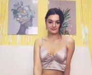 rubycute_ is a 19 year old female webcam sex model.
