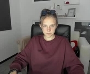 mia_muah is a  year old female webcam sex model.