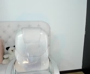 catalina_naughtyy is a 23 year old female webcam sex model.
