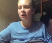 frumcake is a 35 year old female webcam sex model.