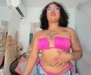 jennifer_lara is a 21 year old female webcam sex model.