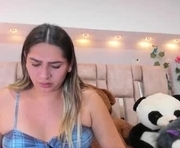 isabellas_smith is a  year old shemale webcam sex model.