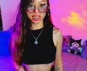 ammeliejoy is a 20 year old female webcam sex model.