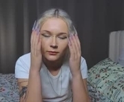wilonabrownell is a 18 year old female webcam sex model.