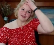_sweetcupcake_ is a 29 year old female webcam sex model.