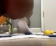 bribabyyy93 is a  year old female webcam sex model.