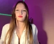 magnetic_bubu is a 18 year old female webcam sex model.