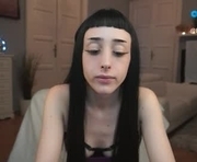 virtualexis is a 19 year old female webcam sex model.