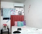 mari_curls is a 22 year old female webcam sex model.