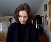 jessetorchio is a 18 year old female webcam sex model.